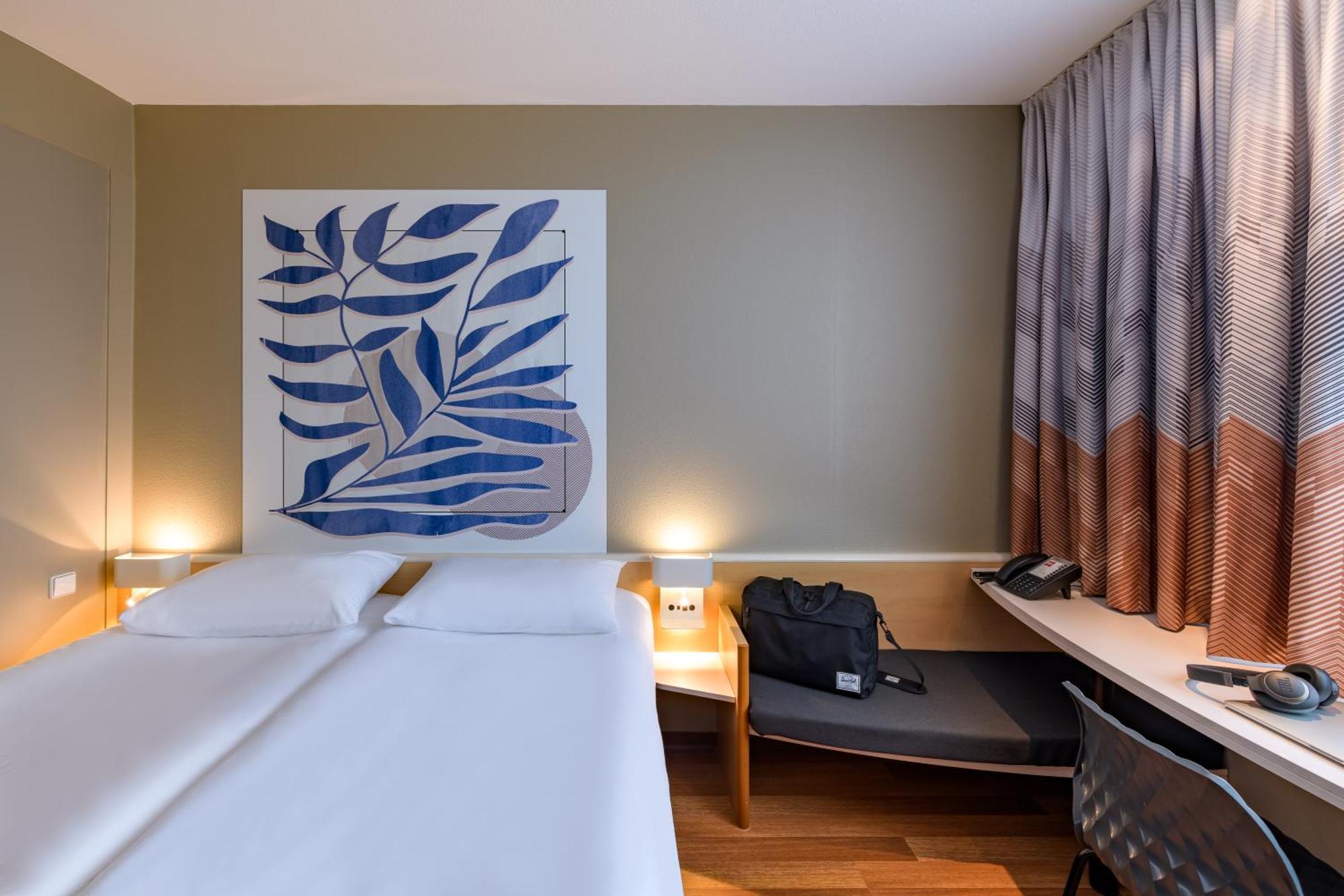 Ibis Heilbronn City Exterior foto