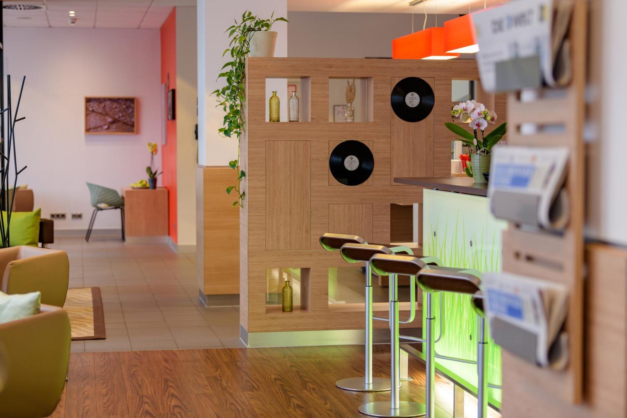 Ibis Heilbronn City Exterior foto