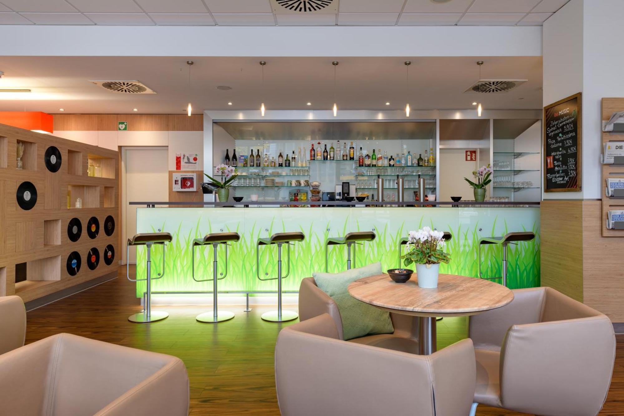 Ibis Heilbronn City Exterior foto